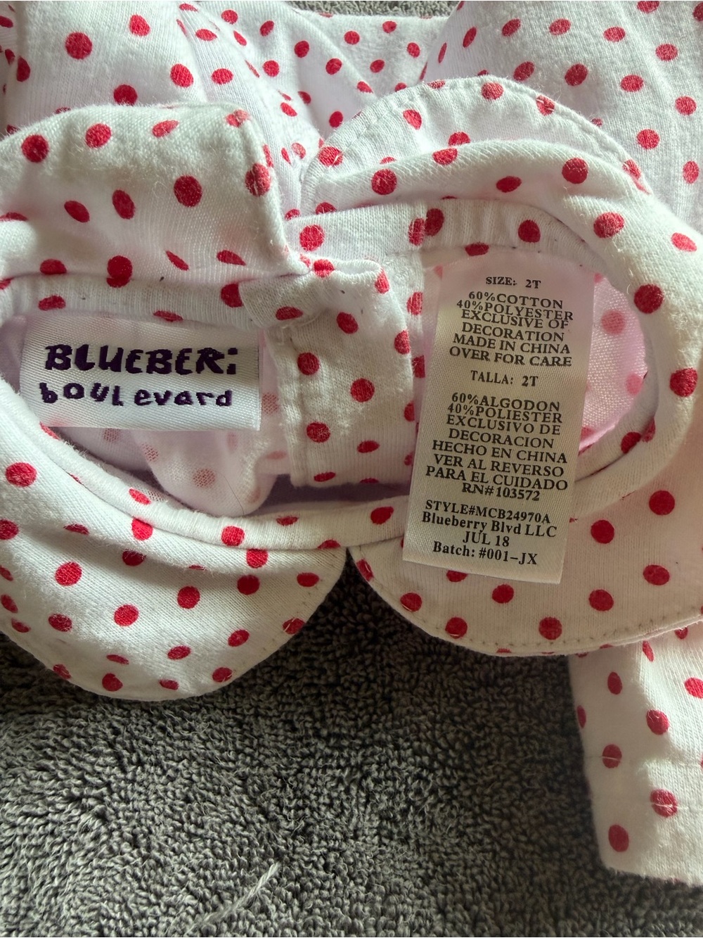 ❤️ Girls White with Red Polka Dots Shirt with Bows - Picture 7 of 8